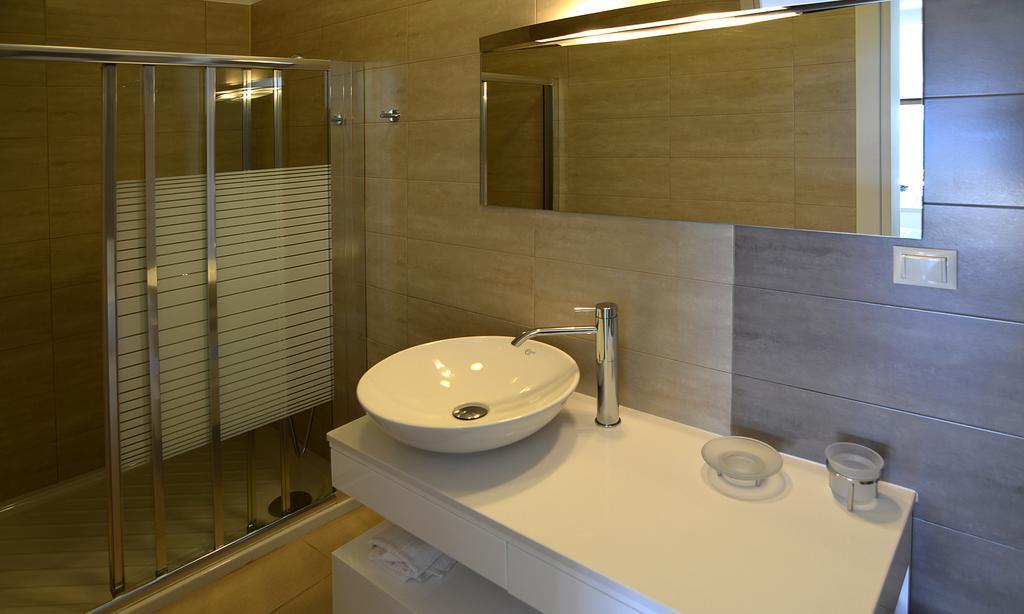 Simon Studios And Apartments Sitia  Ngoại thất bức ảnh