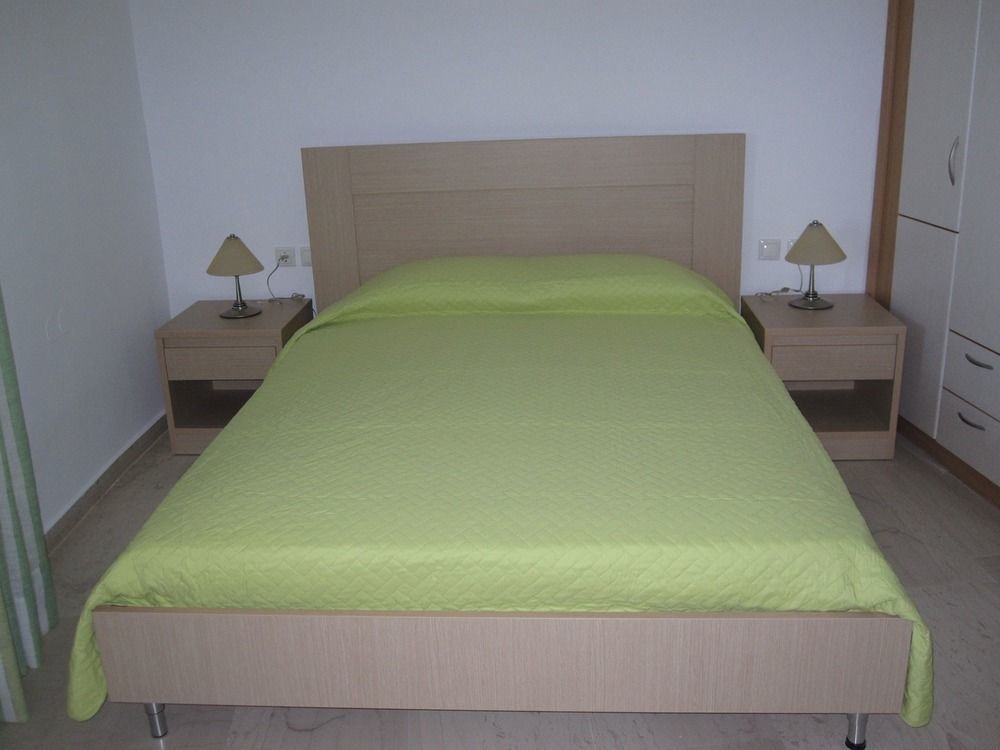 Simon Studios And Apartments Sitia  Ngoại thất bức ảnh