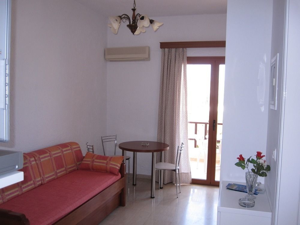 Simon Studios And Apartments Sitia  Ngoại thất bức ảnh